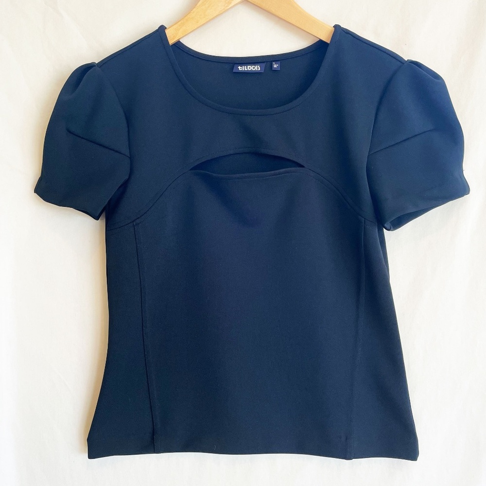 Black Puff Short Sleeve Front Cut Out Tank Top